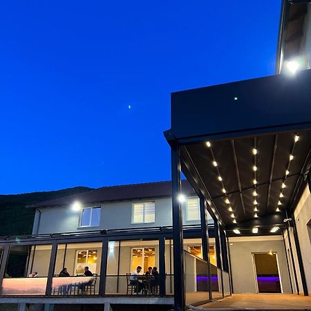 Hotel Bujtina Shehu Kukes Zewnętrze zdjęcie