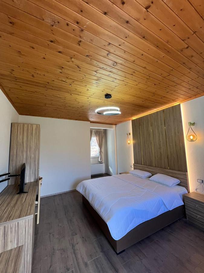 Hotel Bujtina Shehu Kukes Zewnętrze zdjęcie