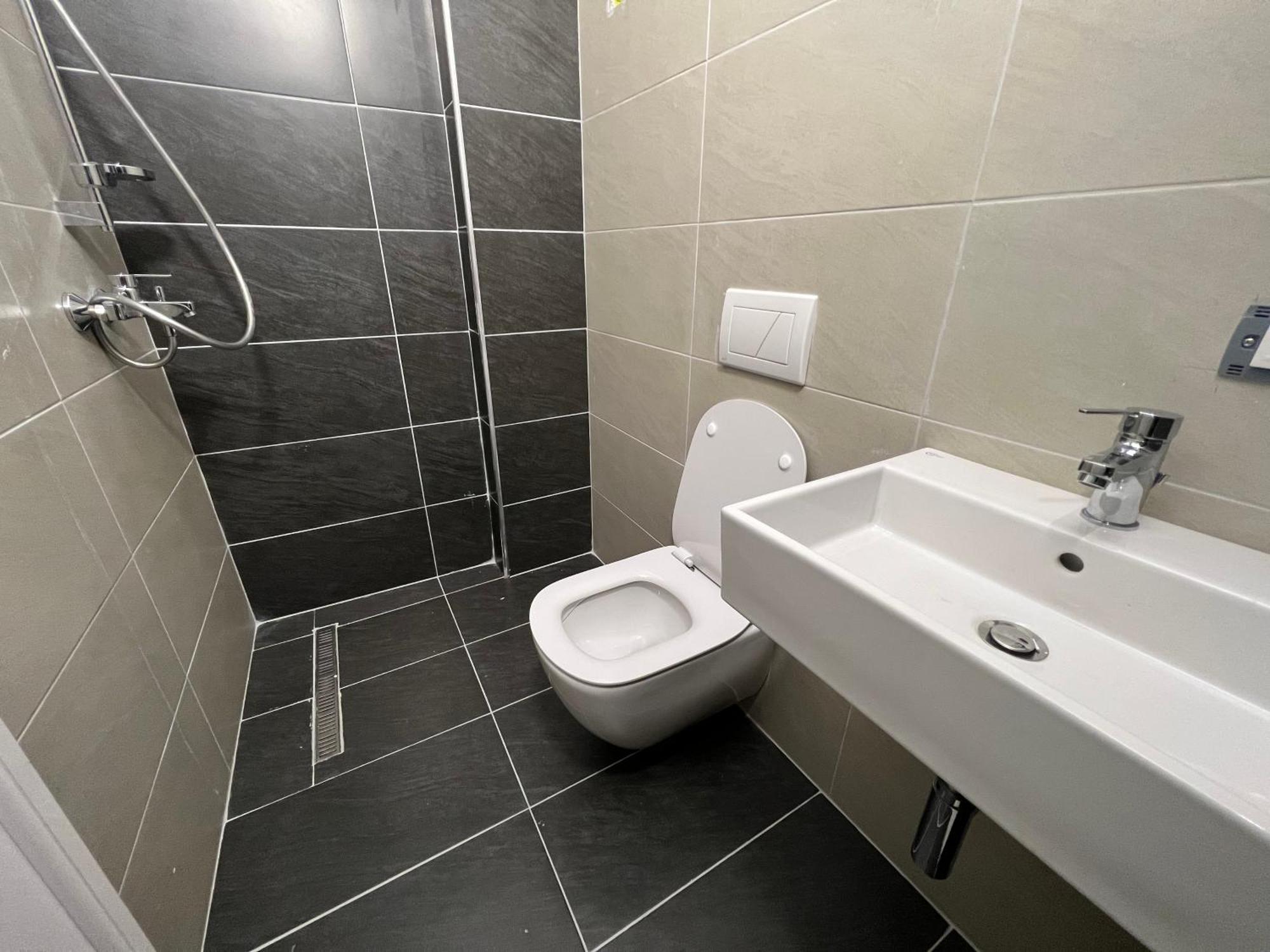 Hotel Bujtina Shehu Kukes Zewnętrze zdjęcie