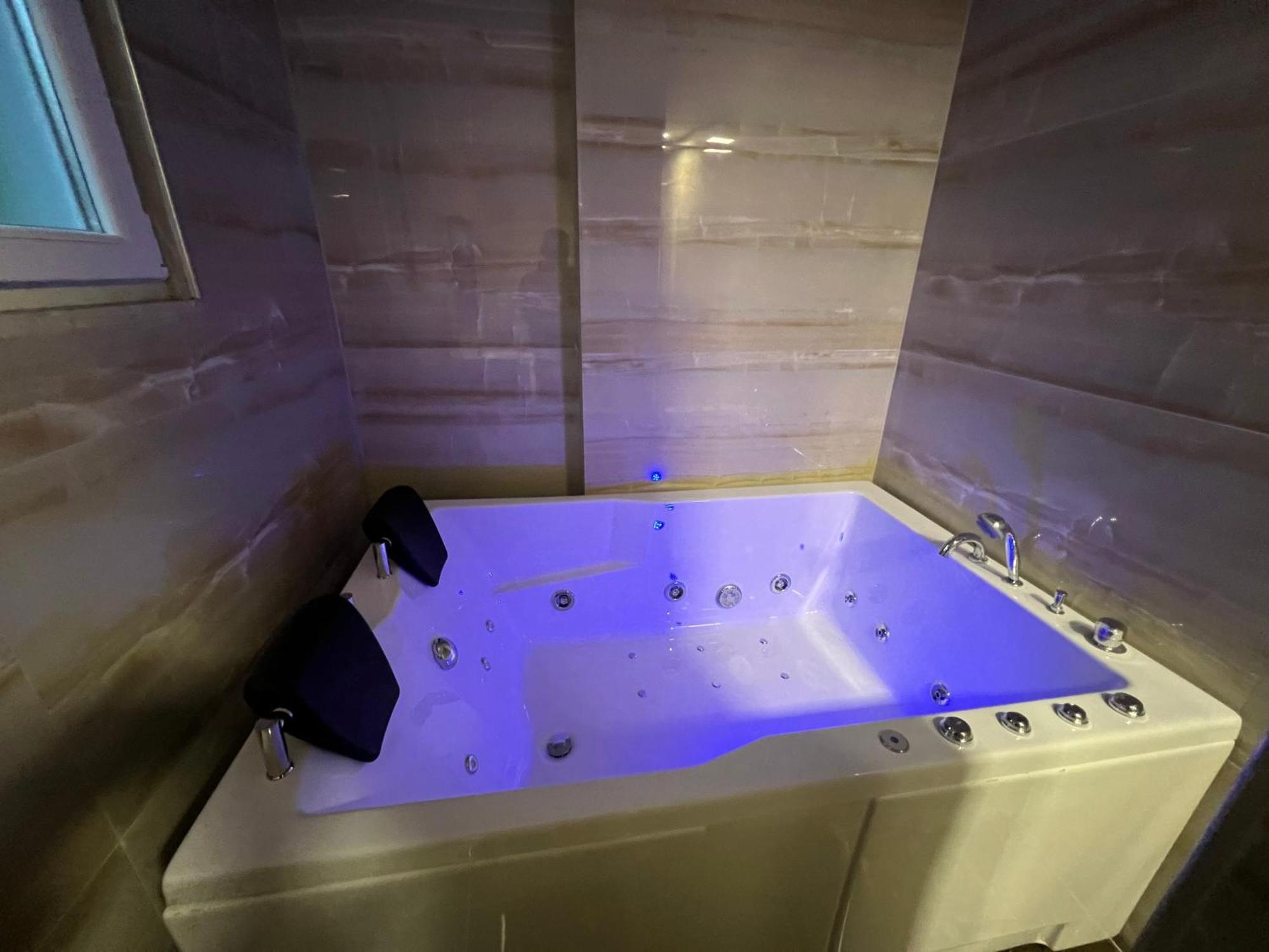 Hotel Bujtina Shehu Kukes Zewnętrze zdjęcie
